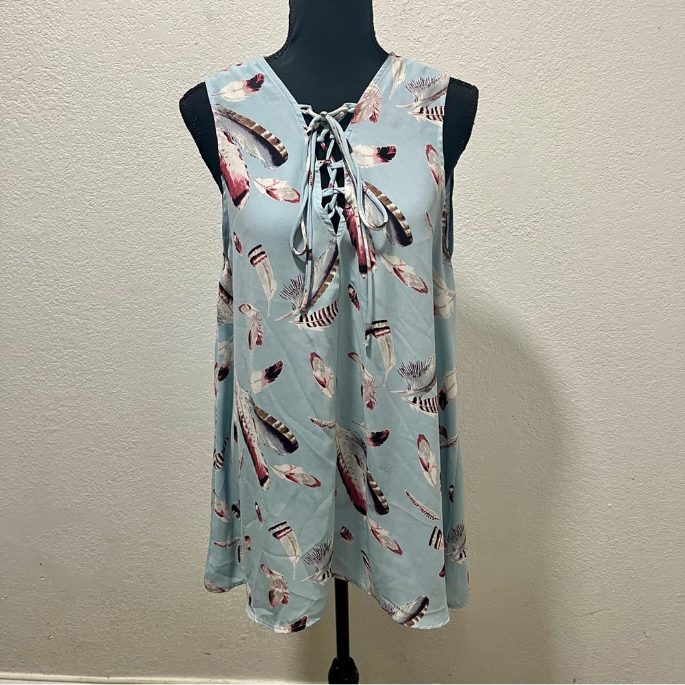 Vision Feather Print Lace-Up Sleeveless Top